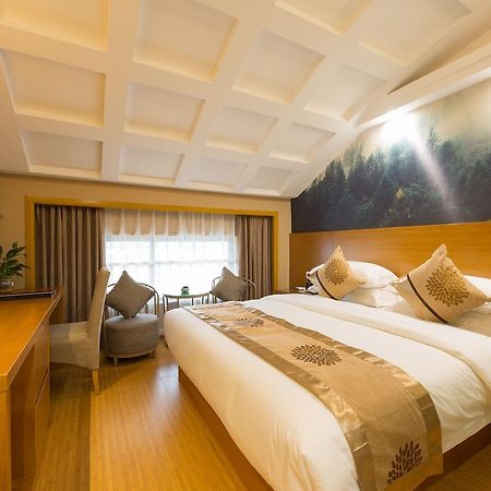 Yiwu Quan Ji Hotel Ngoại thất bức ảnh