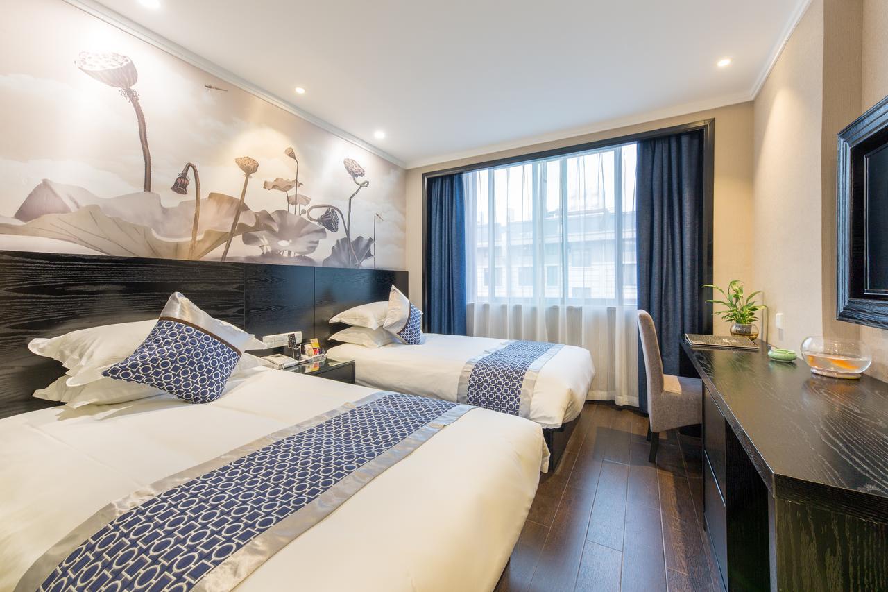 Yiwu Quan Ji Hotel Ngoại thất bức ảnh